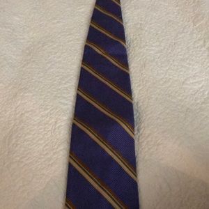 Harold Powell tie
